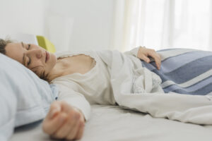 Can lack of sleep reduce chances of pregnancy?,